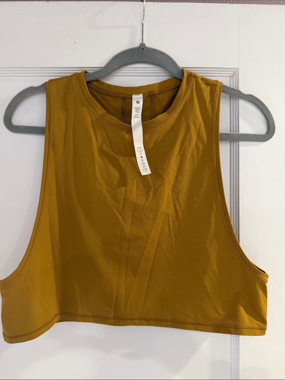Lululemon Muscle Love Crop size 6